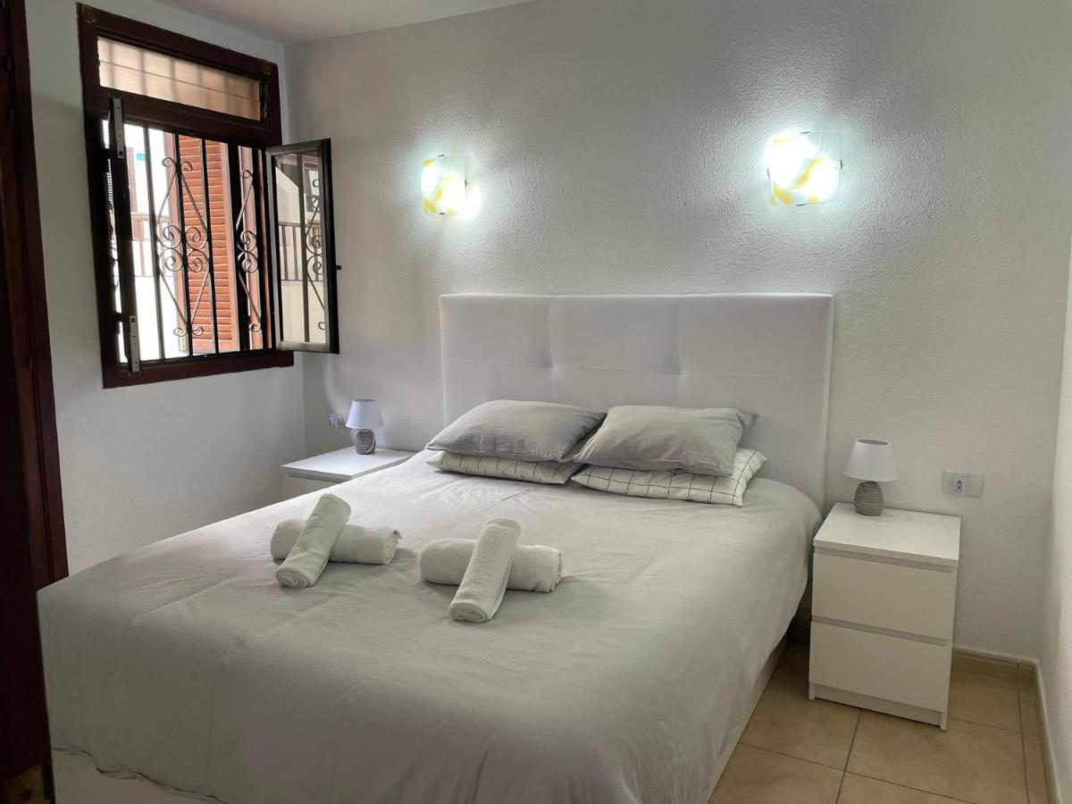 Under The Lime, Beautiful Apartment Los Cristianos Los Cristianos  Bagian luar foto