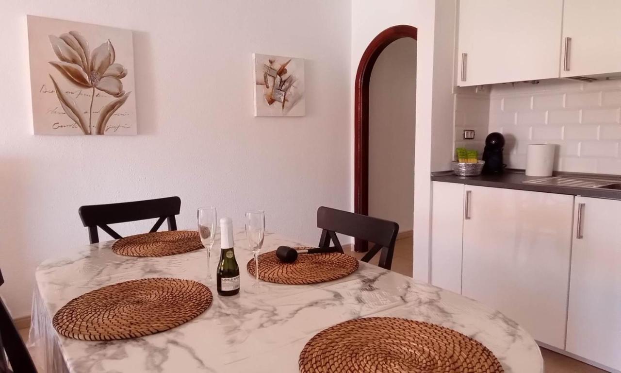 Under The Lime, Beautiful Apartment Los Cristianos Los Cristianos  Bagian luar foto