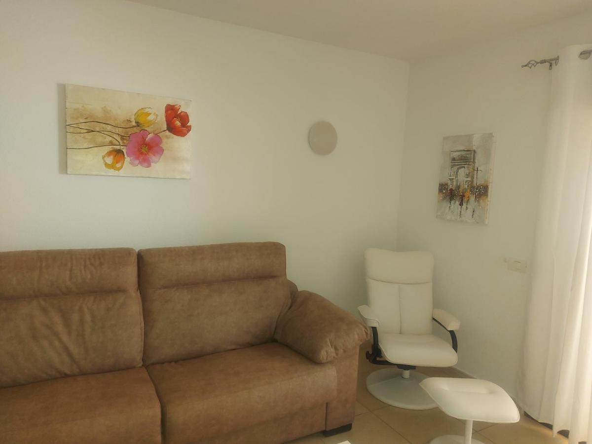 Under The Lime, Beautiful Apartment Los Cristianos Los Cristianos  Bagian luar foto